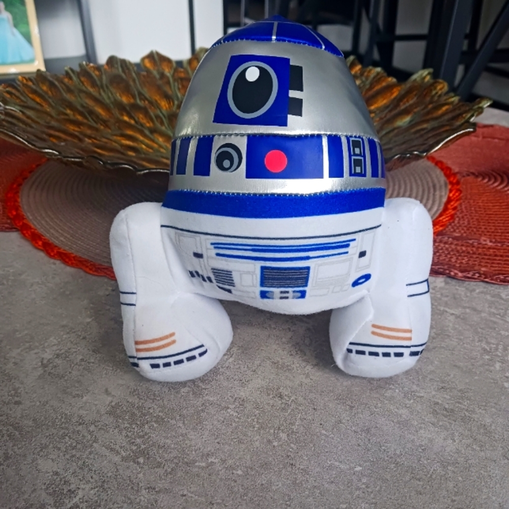 Star Wars R2D2 Plush 7"
